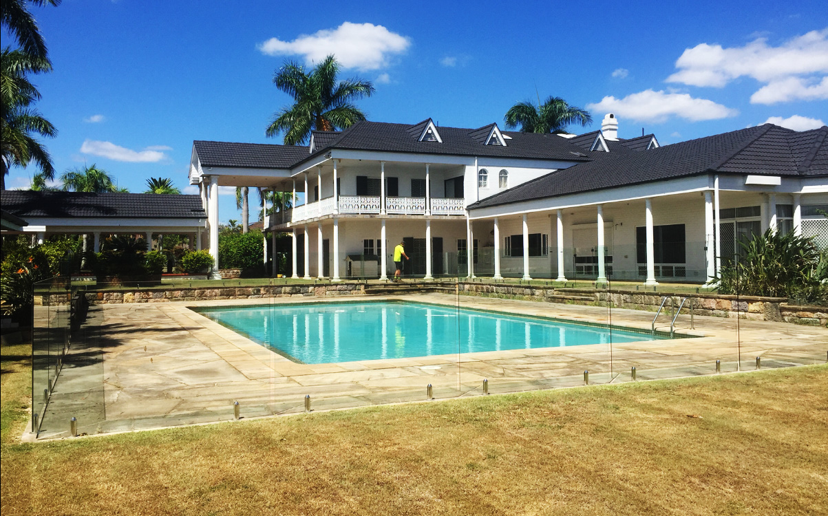 HiLiner Pool and Aluminum Fencing Glass Pool Fencing Brisbane